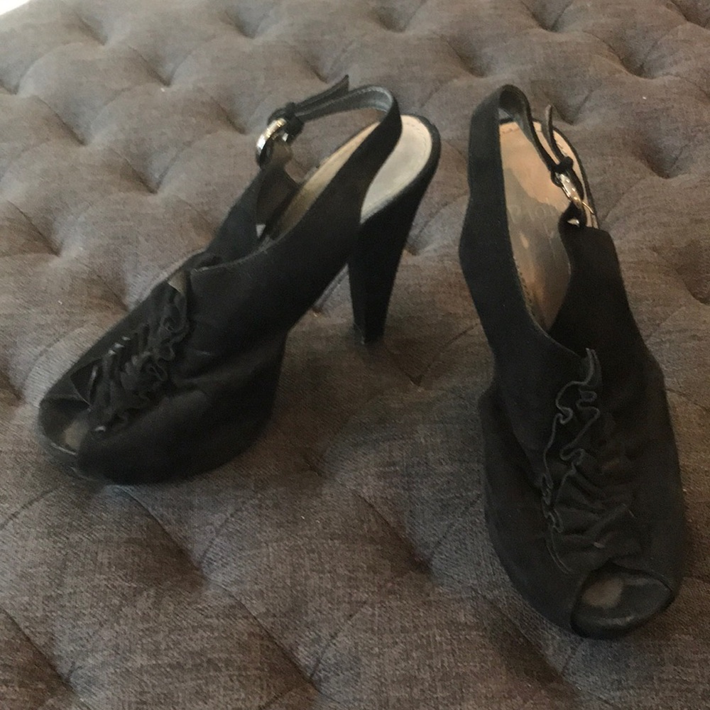 Lines Paolo black suede, peep toe heels. Size 10